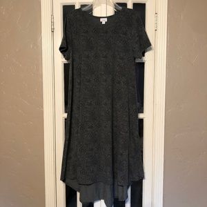 LuLaRoe Carly. Size M. EUC. Floral Gray.